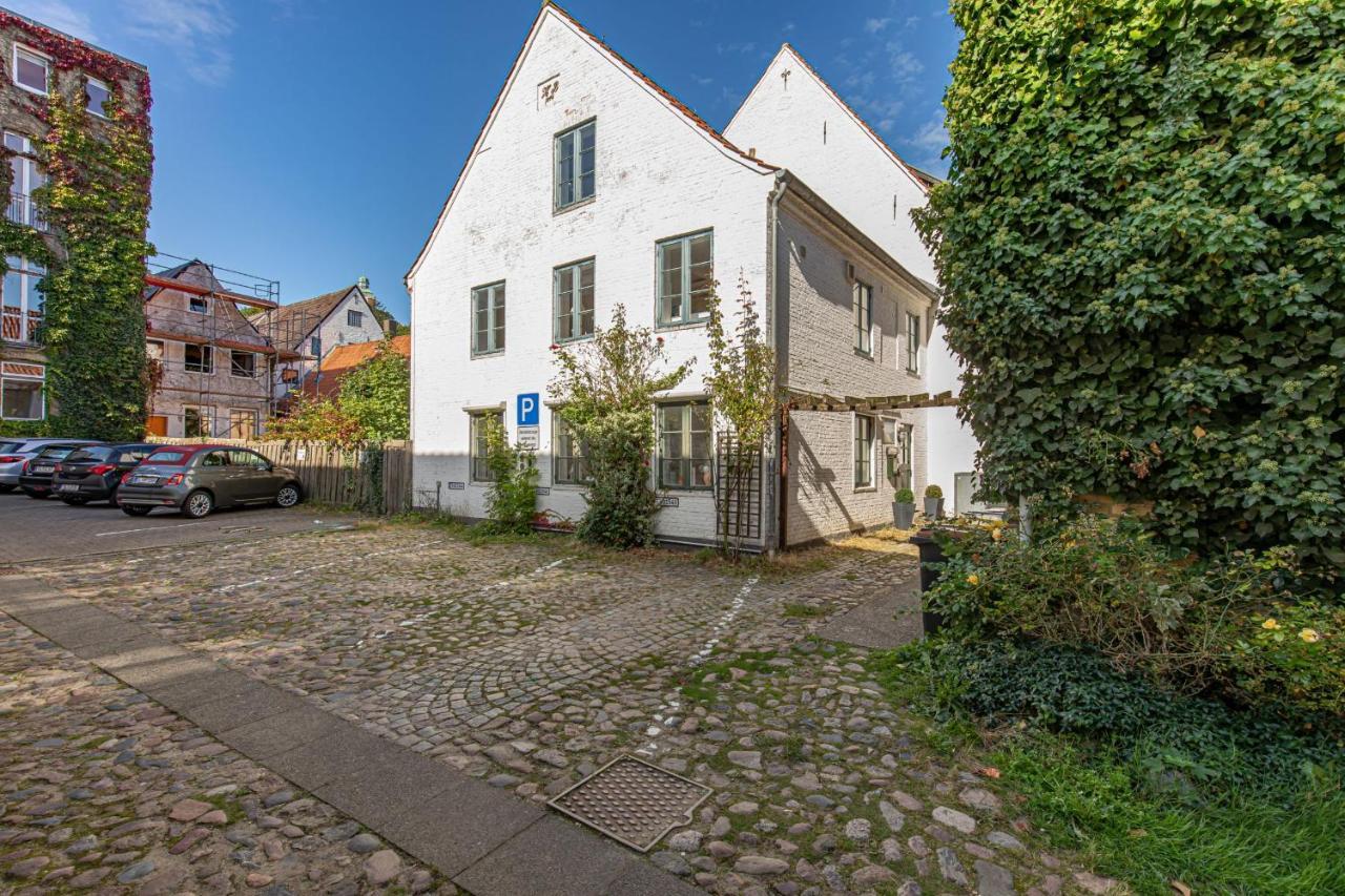 Fewo1846 - Hugo Eckener - Komfortable Maisonette-Wohnung Mit 2 Schlafzimmern Im Stadtzentrum Flensburg Zewnętrze zdjęcie
